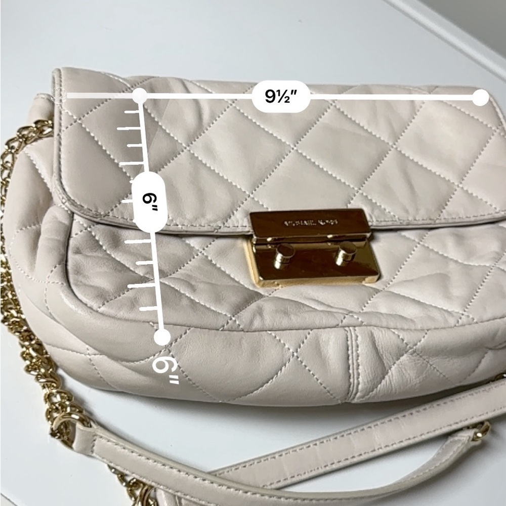 Michael Kors Small Quilted Leather Shoulder Bag - Off-White channel vibe - Picture 13 of 17
